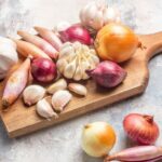 चैत्र नवरात्रि 2025: क्यों प्याज, लहसुन को 9 दिनों के देवी पूजा के दौरान प्रतिबंधित किया जाता है