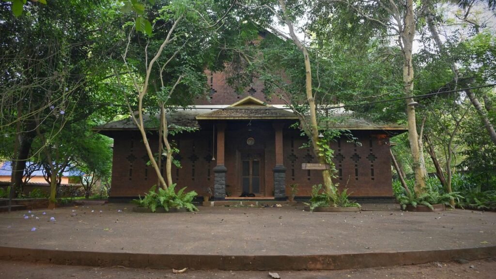 द मेकिंग ऑफ एडिशकट, ऑरोविले में एक अद्वितीय कला अनुसंधान स्थान
