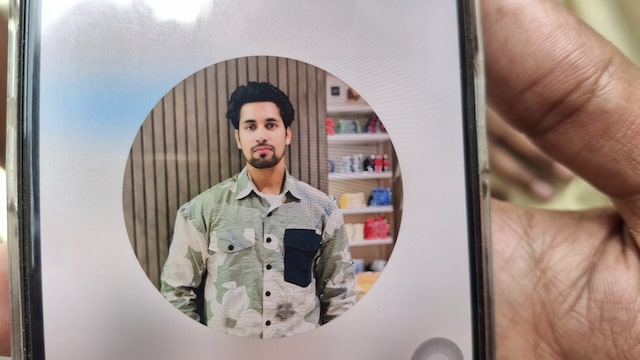 युवाओं ने एक किराए के कमरे में जीवन दिया, बेटी स्कूल गई, दुर्गेश ने प्यार की शादी की