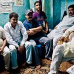 प्रेम एक पाप नहीं है, प्रतिद्वंद्वी हमारे पिता हैं, प्रेमियों के लिए एक वरदान नहीं, प्रेम कमांडो