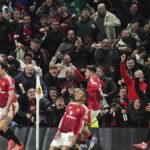 मैन यूनाइटेड ने लियोन को 5-4 से हराकर शानदार वापसी की और यूरोपा लीग सेमीफाइनल में आगे बढ़ना