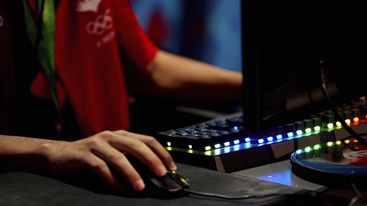 रिलायंस इंडस्ट्रीज ब्लास्ट के साथ संयुक्त उद्यम में ई-स्पोर्ट्स व्यवसाय में प्रवेश करता है