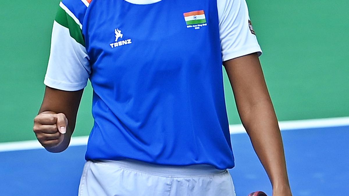 लुलु स्टार को बदल देता है क्योंकि न्यूजीलैंड ने भारत को वापस नीचे उछाल दिया