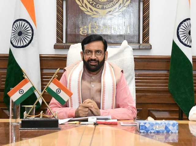 कांग्रेस नेता विरोध का चयन नहीं करने के कारण बीजेपी सरकार परेशानी में क्यों?