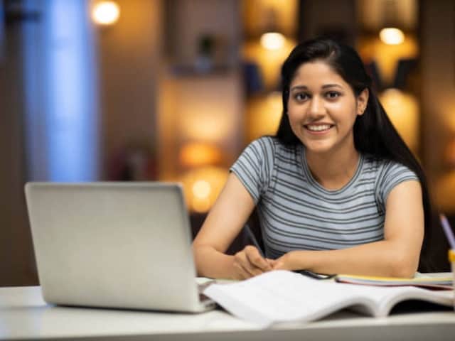 10 वीं -12 वीं के बाद, बच्चों को 3 साल के इस शानदार डिप्लोमा को करना चाहिए, बड़ी कंपनियों से प्रत्यक्ष नौकरी की पेशकश मिलेगी!