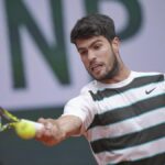 Alcaraz, Swiatek अपने शीर्षक बचाव में फ्रेंच ओपन में अच्छी शुरुआत करने के लिए रवाना हो गए हैं