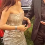 अवनीत कौर ने टॉम क्रूज़ की प्रशंसा की, जो कि 'मिशन: इम्पॉसिबल - फाइनल रेकनिंग' के लंदन प्रीमियर में "वॉक ऑन ग्रास" में मदद करने के लिए है।