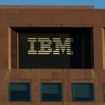 आईबीएम छंटनी: एआई एकीकरण से 8,000 भूमिकाएँ प्रभावित हुईं