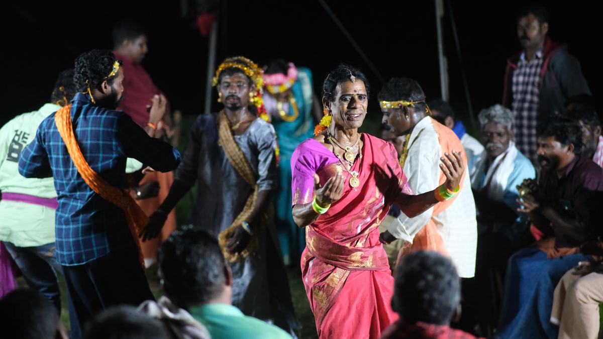 एक मिनी वृत्तचित्र केरल में मन्नन जनजाति के जीवन में एक शिखर प्रदान करता है