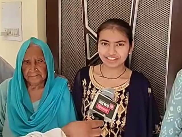 गरीबी होनहार बेटी को नहीं हरा सकती थी, 12 वीं में शीर्ष पर सबसे ऊपर, मजदूर के पिता के आँसू, ने कहा- मेरा सपना …