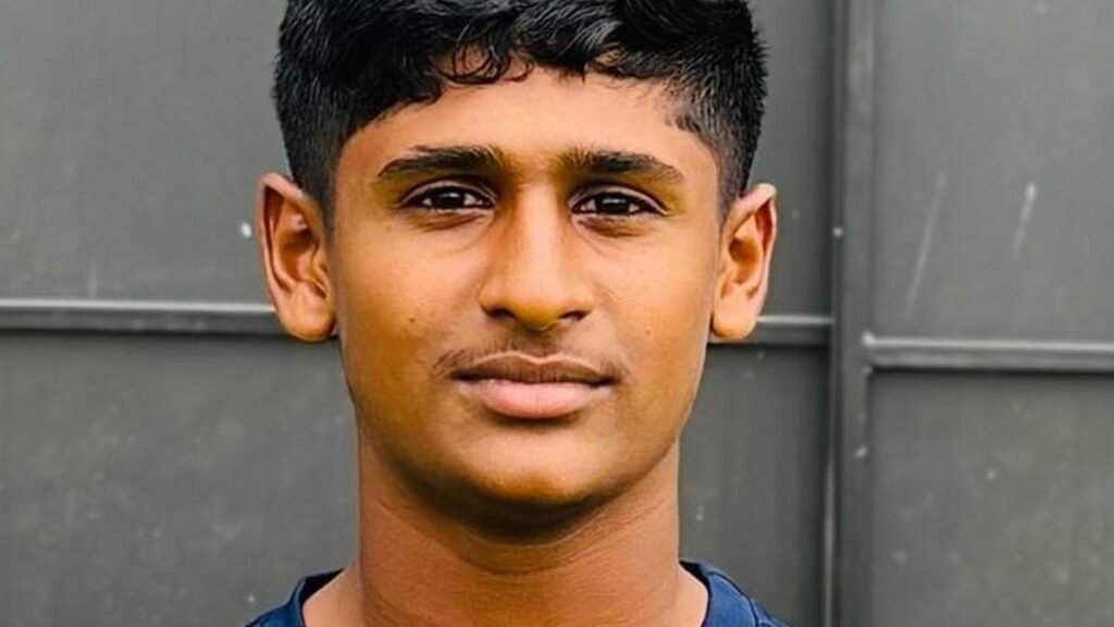 तमिलनाडु के कूच बेहर नायकों प्रणव और एम्ब्रिश ने इंग्लैंड की उड़ान लेने के लिए उत्साहित किया