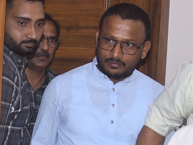 MLA तासाक से जयपुर पहुंचा, जैसे ही कार में बैग खोला गया, ACB ने जल्दी से पकड़ा