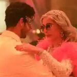 द रॉयल्स श्रृंखला: ईशान खटर क्विप्स ज़ीनत अमन जी सबसे शाही उपचार के हकदार थे!