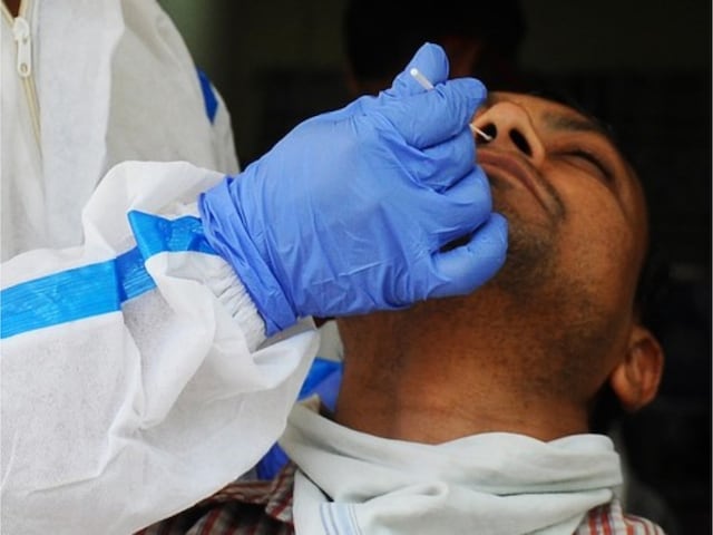 नए संस्करण, नई मौतें, अस्पतालों में डर फैल गया … क्या कोरोना फिर से लौट रही है?