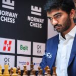 नॉर्वे शतरंज: गुकेश कारुआना के खिलाफ थ्रिलर जीतता है, एरीगैसी कार्ल्सन को हारता है