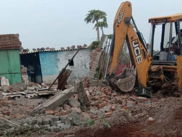 पाली में भूमि माफिया के साथ सहमति! एसडीएम गुलाब सिंह वर्मा निलंबित, तहसीलदार एपीओ