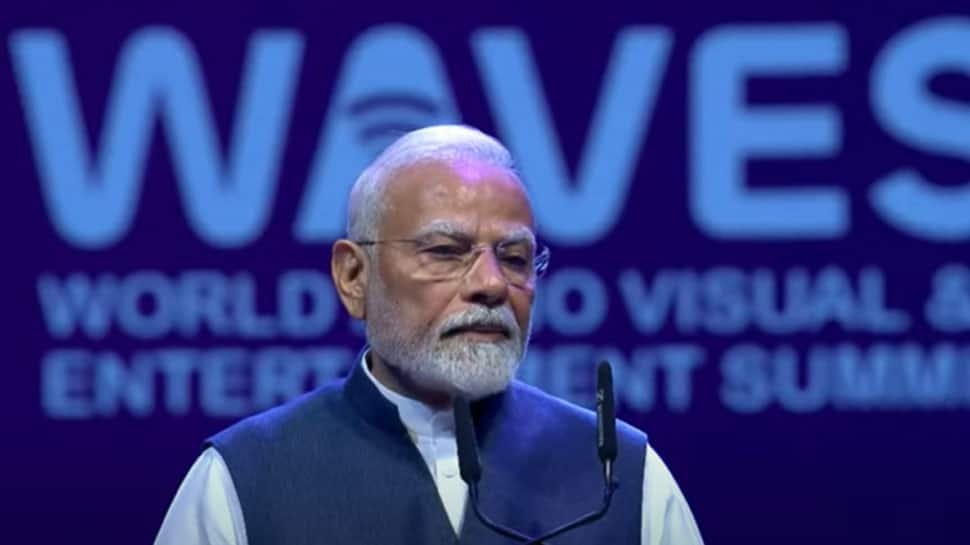 पीएम मोदी लाउड्स इंडियन सिनेमाज़ वैश्विक विरासत में वेव्स 2025: भारत अरबों की कहानी पर अरबों की कहानियों की भूमि है ...