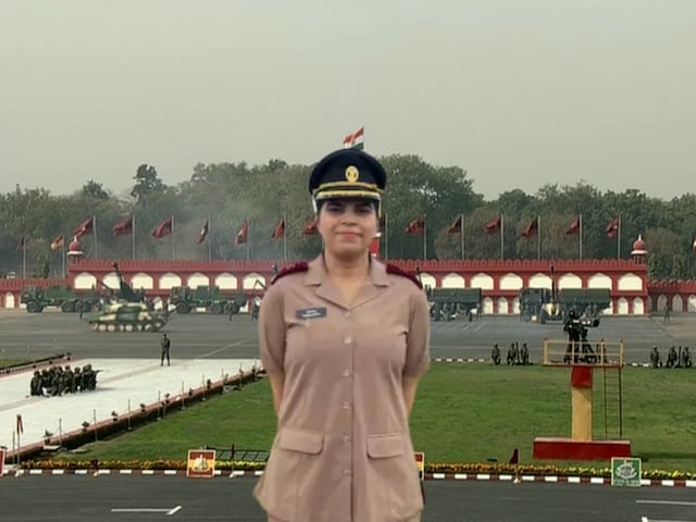 फुटपाथ से परेड ग्राउंड तक, इतिहास हर मोड़ पर बनाया गया था, अब सेना में बने अधिकारी