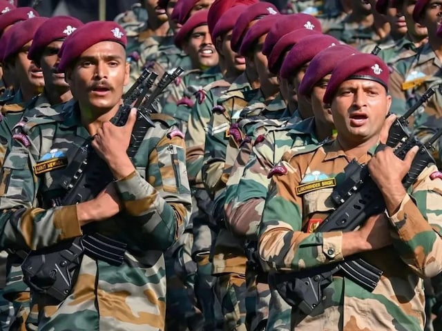 भारत के सामने पाकिस्तान कहां खड़ा होगा, भारत जमीन से आकाश तक भारी है