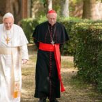 भारतीय शिक्षाविदों में खोए हुए संवाद के बारे में दो चबूतरे का पता चलता है