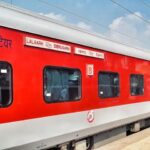 'मैजिक' ट्रेन एक ही समय में तीन अलग -अलग स्टेशनों से गुजरती है