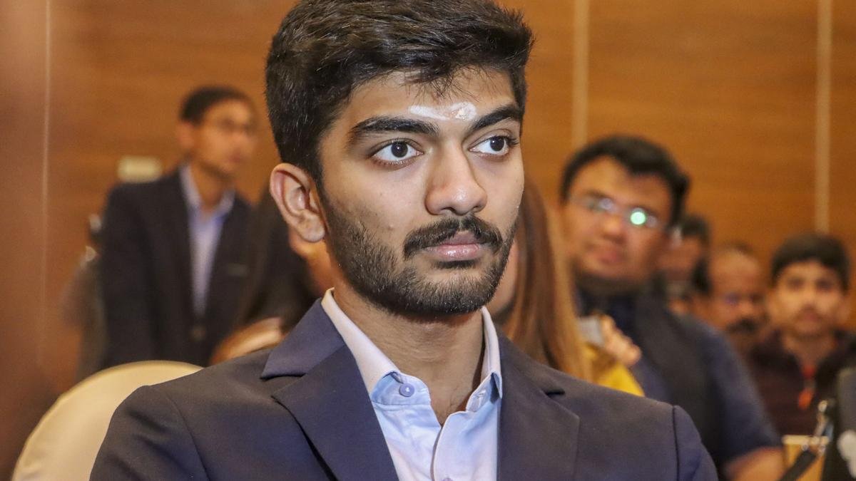 विश्व चैंपियन गुकेश नॉर्वे शतरंज के शुरुआती दौर में कार्लसेन पर ले जाने के लिए