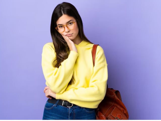 इस विश्वविद्यालय से दूर रहें, सैकड़ों नकली डिग्री और मार्कशीट दिए