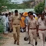 वह गाँव जहां कई हिंदू परिवार रहते हैं, लेकिन दाह संस्कार पहली बार किया गया था!