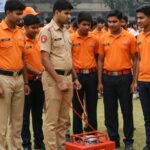 सीमा पर तनाव, डीसी युवाओं को अपील करता है, 18+ और सिविल रक्षा में शामिल हों