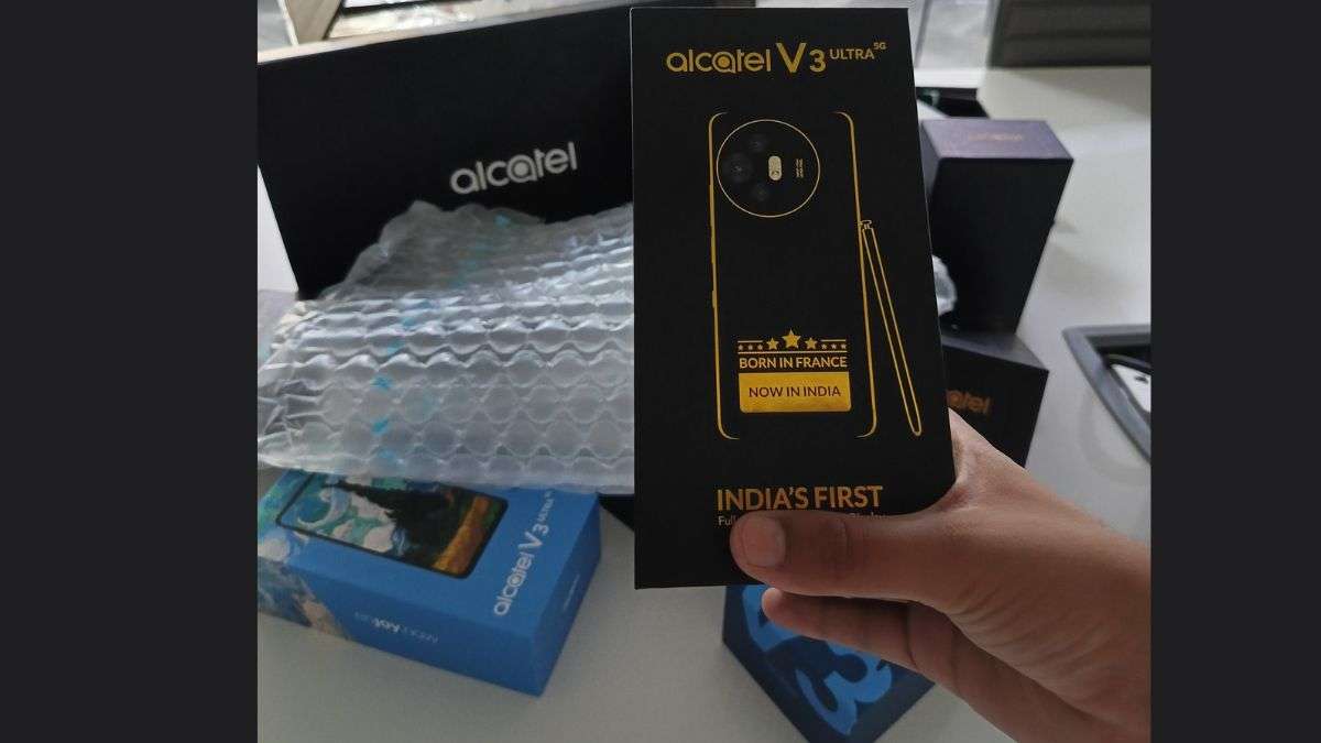 स्टाइलस, ट्रिपल कैमरा और ओएलईडी डिस्प्ले के साथ भारत में जल्द ही अल्काटेल वी 3 अल्ट्रा लॉन्चिंग