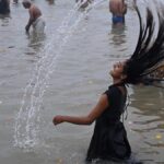 स्तंभ | इंटरनेट लुईस हैमिल्टन को गंगा में डिजिटल स्नान क्यों दे रहा है?