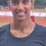 स्नेहा का कोलर