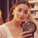 हर वर्दी के पीछे एक नींद की माँ है: भारत-पाकिस्तान तनाव के बीच आलिया भट्ट ने भावनात्मक नोट साझा किया