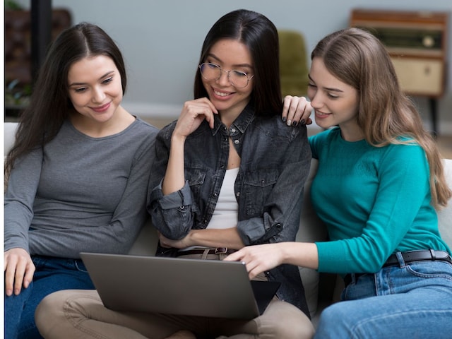 हरियाणा बोर्ड लड़कियों के परिणाम में 12 वीं परिणाम, शीर्ष 5 में तीन बेटियां