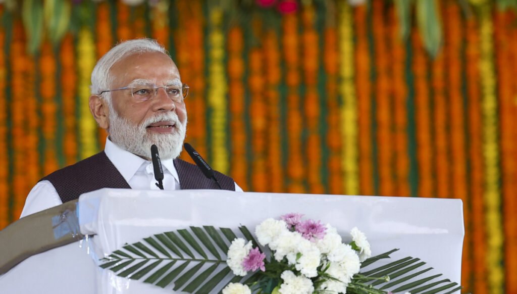 11 साल के मोदी सरकार: डीबीटी से मुद्रा ऋण तक - कैसे कुछ प्रमुख योजनाओं ने आम आदमी को लाभान्वित किया