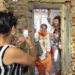 फ्लैट में 5 विदेशी लड़कियां थीं, अंदर केवल एक आदमी था, पुलिस ने दस्तक से उड़ान भरी