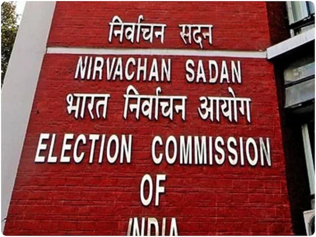 50 लाख मतदाता 70 दिनों में कैसे शामिल हुए? सुरजेवला ने ईसी ‘गवर्नमेंट पिट’ को बताया