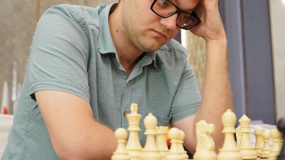 Mihail Nikitenko in joint lead with Abhijeet Gupta