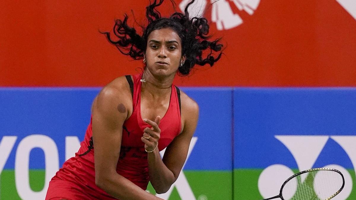 इंडोनेशिया ओपन बैडमिंटन: सिंधु दूसरे दौर में आगे बढ़ता है, सेन धनुष बाहर