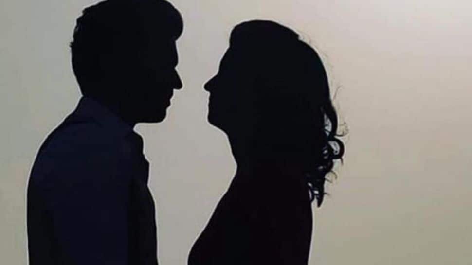 उन अभिनेता से मिलें जिनके पास ईसाई पिता, सिख माँ और मुस्लिम भाई हैं - अब बॉलीवुड के सबसे लोकप्रिय सितारों में से एक है, उसका नाम है ...