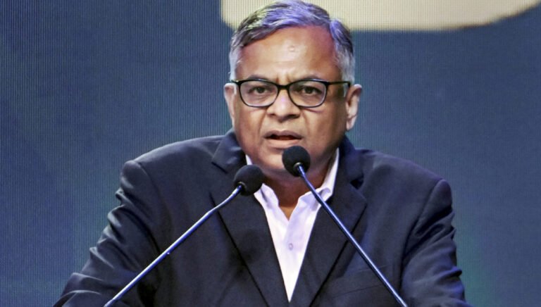 एयर इंडिया क्रैश: हम अपने संचार में पारदर्शी होंगे, टाटा संस के अध्यक्ष एन चंद्रशेखरन कहते हैं