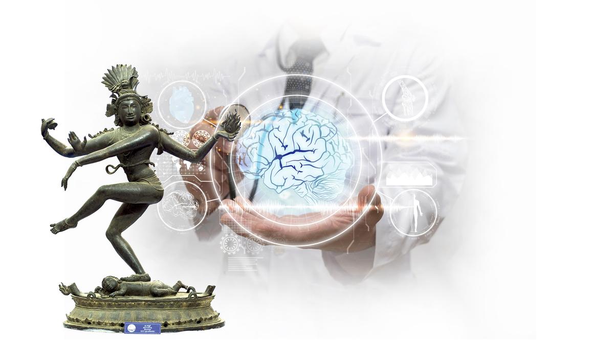 कुरूप मुलगन के पीछे