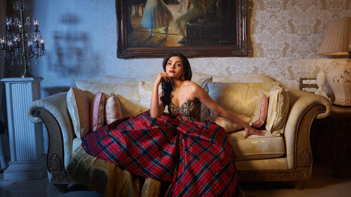 कैसे डचेस कुमारी आधुनिक भारतीय फैशन के लिए विंटेज आकर्षण लाता है