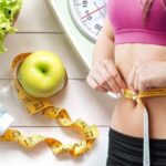 गुडबाय टू फड डाइट्स: एक्सपर्ट डिबंट्स 6 कॉमन वेट लॉस मिथक