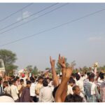 गुर्जर मूवमेंट लाइव: जैसे ही विजय बैंस्ला ने ड्राफ्ट सरकार पढ़ी, लोग ट्रैक पर भाग गए