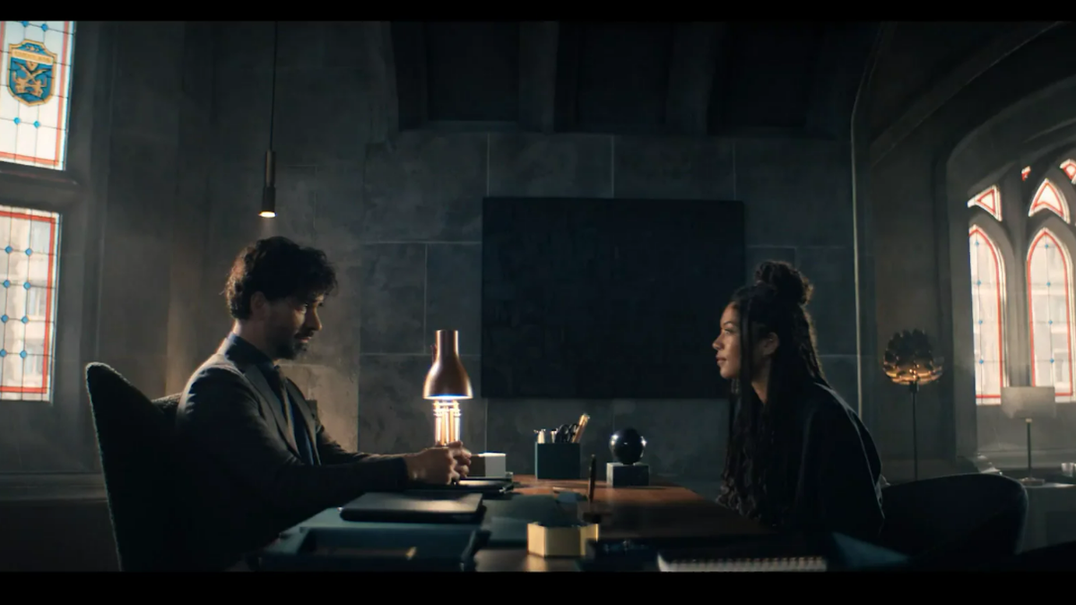 'जनरल वी' सीज़न 2 टीज़र: हामिश लिंकलेटर कास्ट कास्ट के रूप में पहले लुक एड्रेस्स चांस पेरोमो की मौत के रूप में शामिल होता है