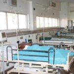 जिला अस्पताल में आक्रोश! एसी केवल शो-पीस, गर्मियों में यातना बन गया