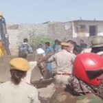 जोधपुर में 'बुलडोजर एक्शन' पर हंगामे, भीड़ ने पत्थर, हवा की गोलीबारी की