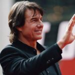 टॉम क्रूज डॉली पार्टन, डेबी एलन, व्यान थॉमस के बगल में मानद ऑस्कर प्राप्त करने के लिए