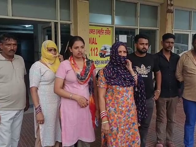 डीजे के साथ बाबू ने ऐसा गाना बजाया कि सगाई में एक हंगामा था, सोन -इन -लॉ की नाक